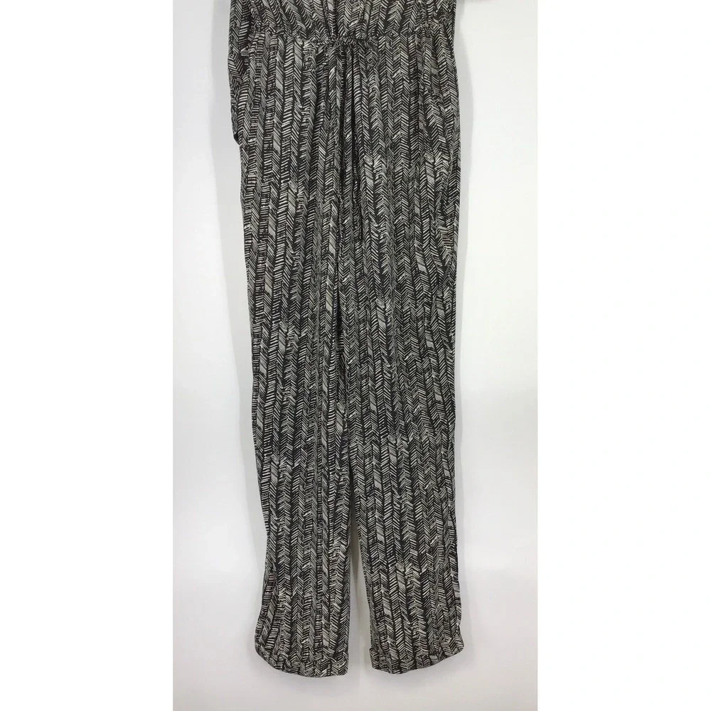 LOFT Black & White Geometric Print Wide Leg Jumpsuit Tie Waist Pockets - Picture 3 of 9